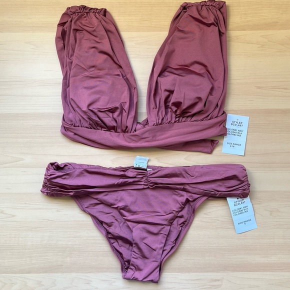 NEW BCBGMaxAzria Women's Two Piece Bikini Set Mauve Size 6 Ruched - Picture 2 of 6